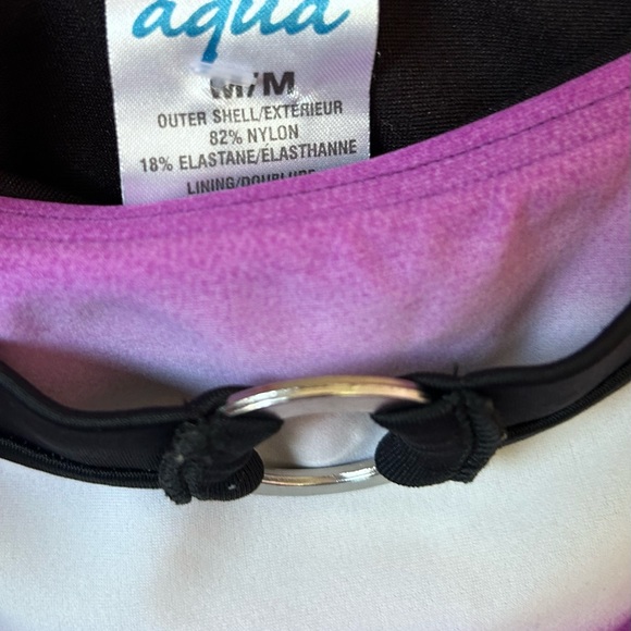 Woman bathing suit - Picture 10 of 13